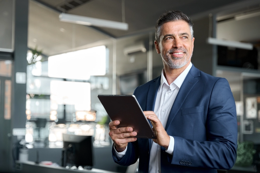 Bringing Reliable Key Services Closer to You